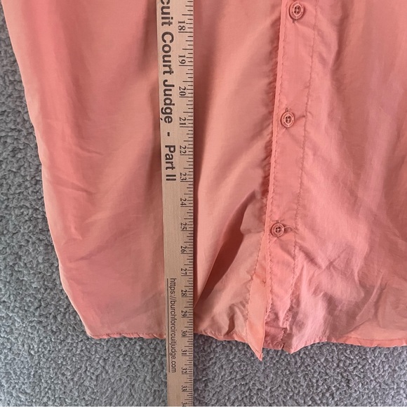 Spicy Tuna Shirt Mens Medium Vented Cape Back Short Sleeve Button Down Fishing - Picture 10 of 12